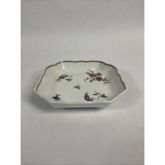 RICHARD GINORI Oriente 6 1/2" Porcelain Square Dish With Gold Band Made in Italy - Picture 2 of 5